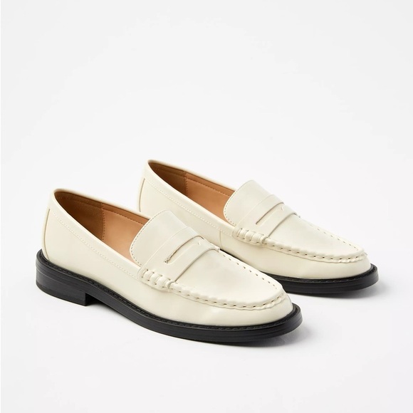 LOFT Penny Loafer Creme - Picture 1 of 12
